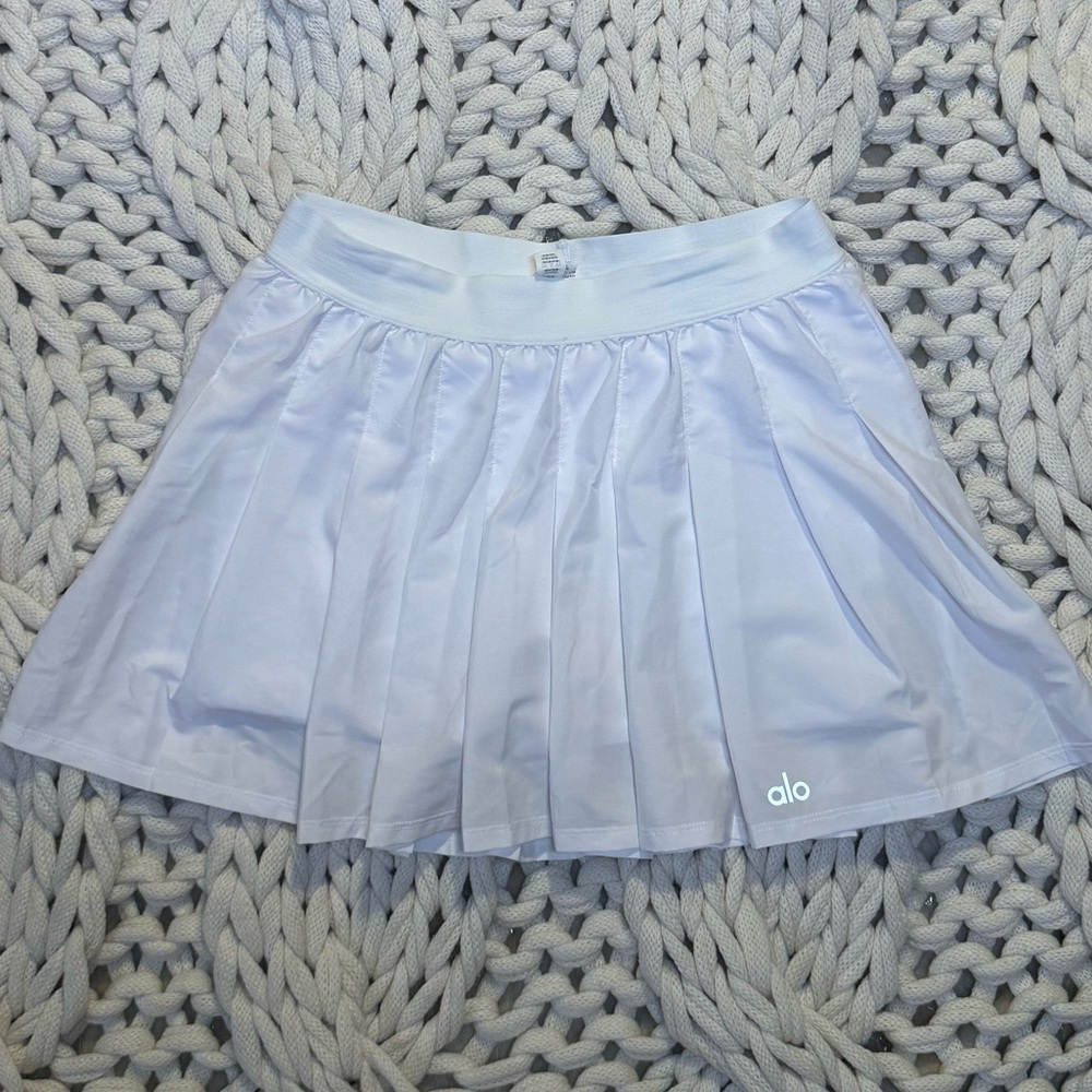 ALO Yoga White Skater Mini Skirt